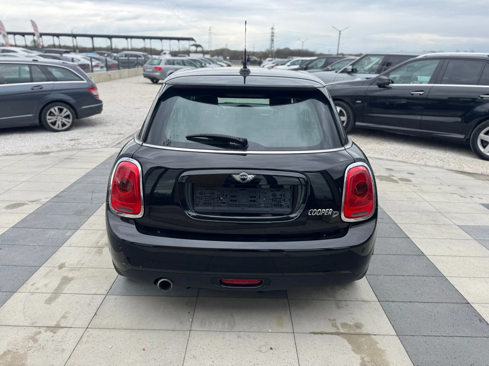 Mini Cooper COOPER D 2015 AUTOMATIC  - изображение 8