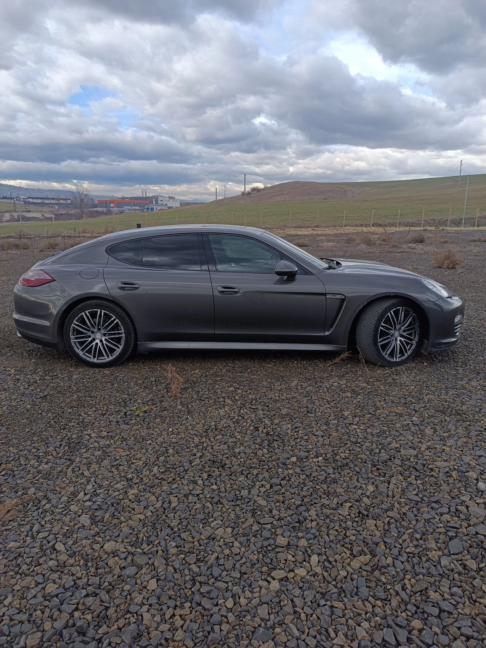 Porsche Panamera  - изображение 7