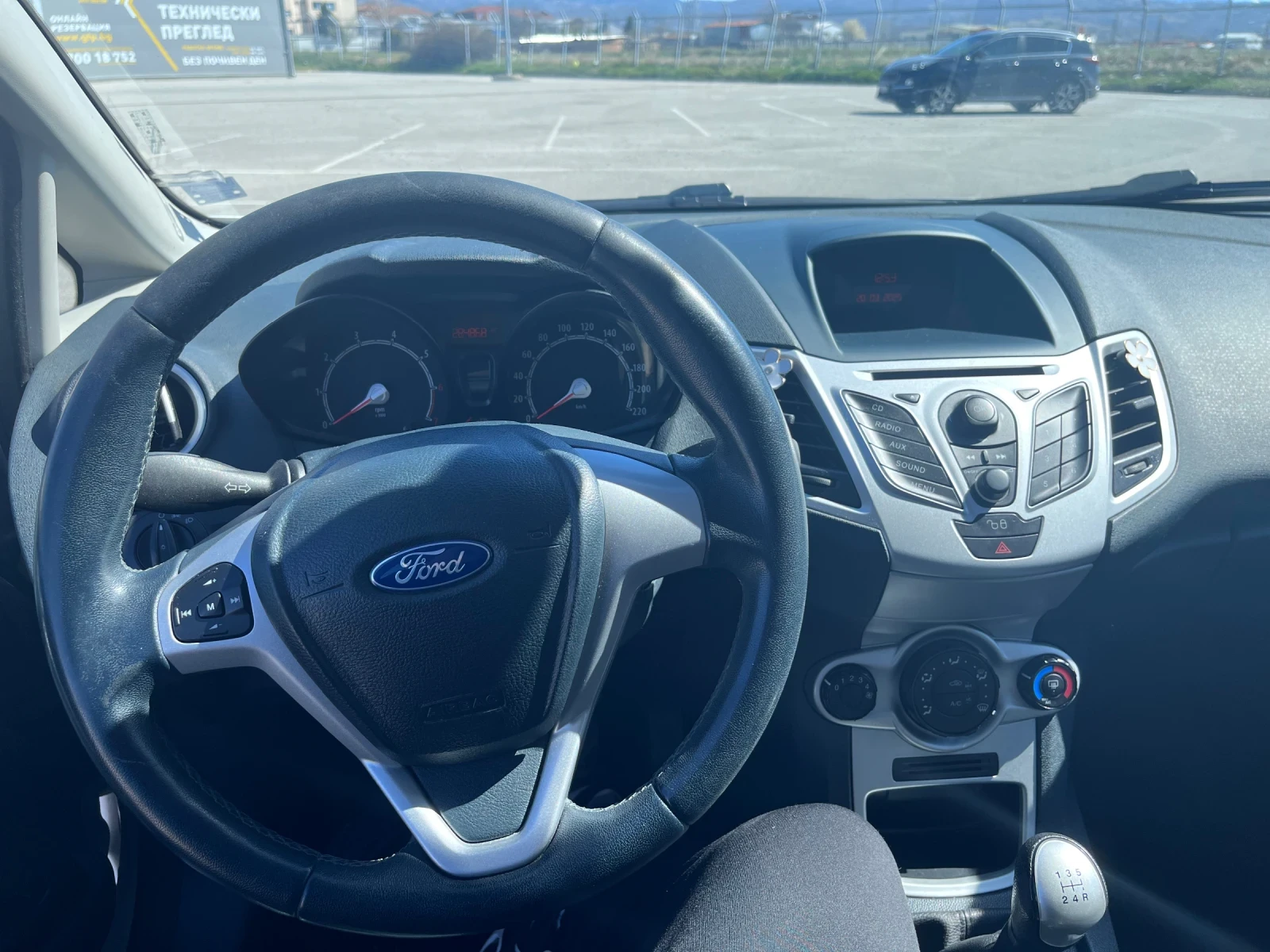 Ford Fiesta  - изображение 10