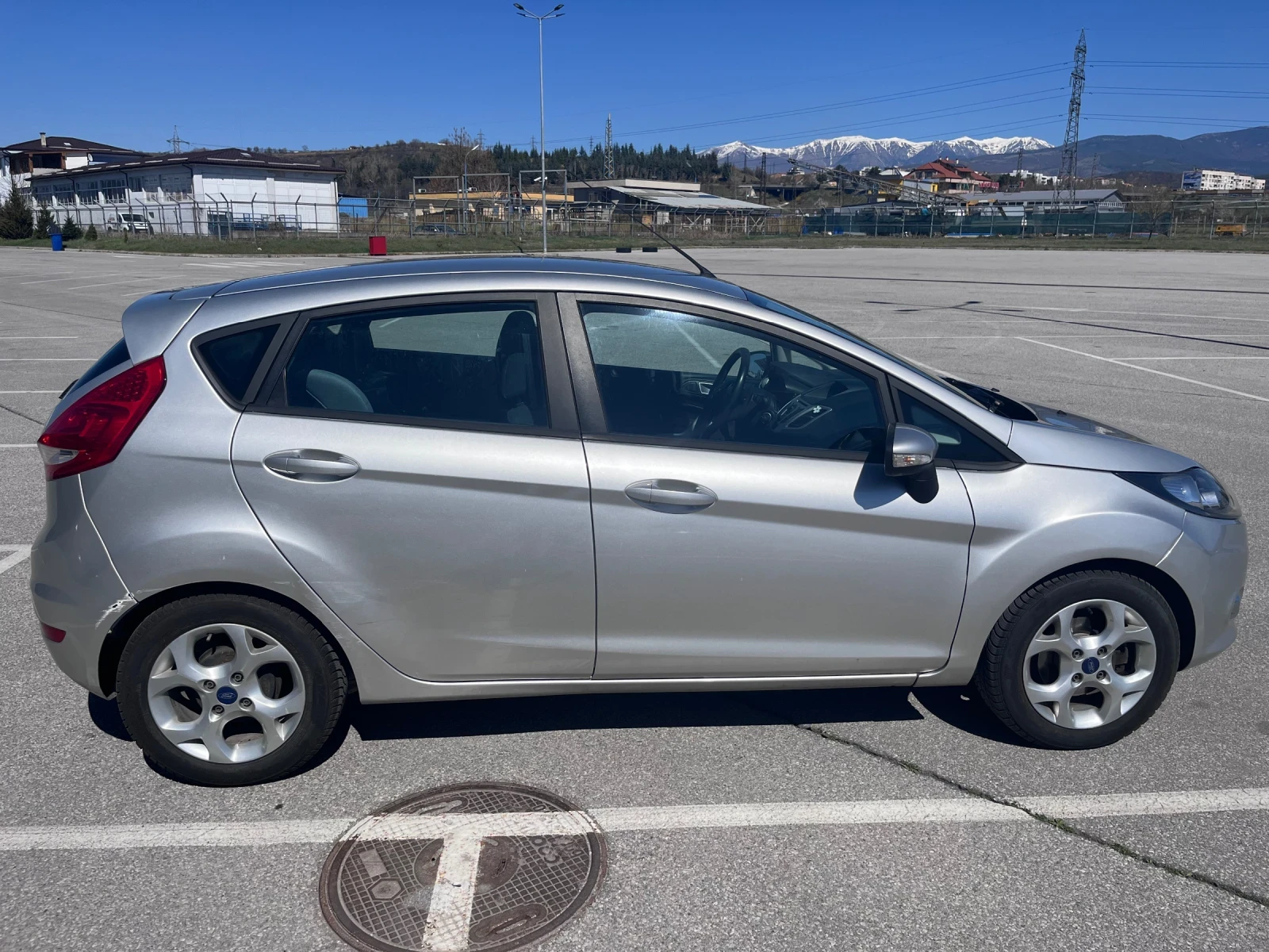 Ford Fiesta  - изображение 5