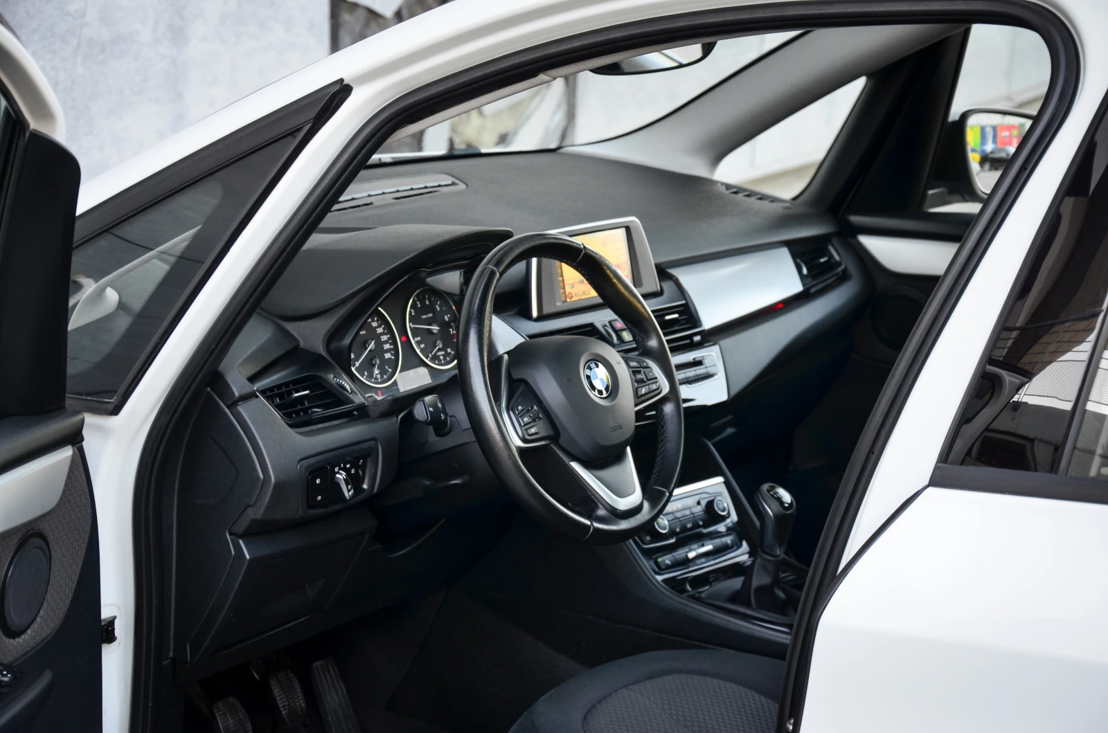 BMW 218 1.5 I - изображение 7