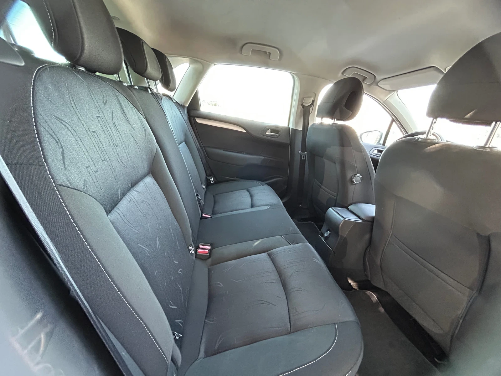 Citroen C4 1.6E-HDi/AUTOMATIC/112k.c./EURO 5 | Mobile.bg   12