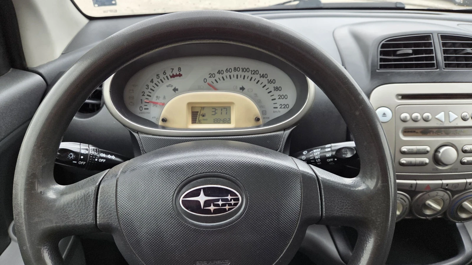 Subaru Justy 1.0i - изображение 8