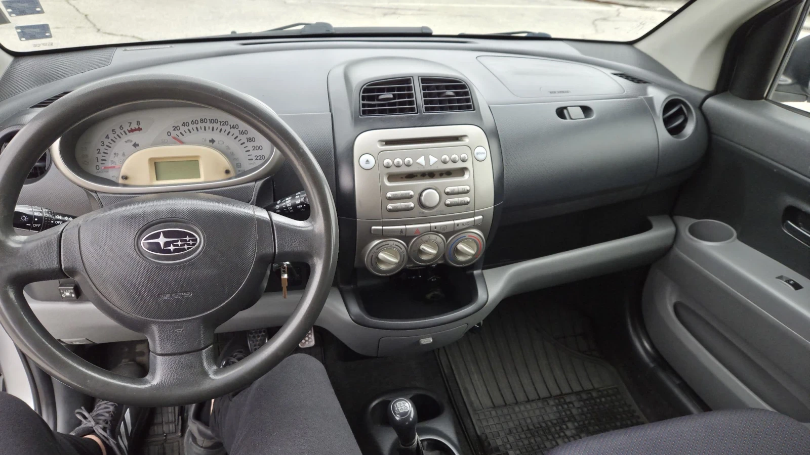 Subaru Justy 1.0i - изображение 7