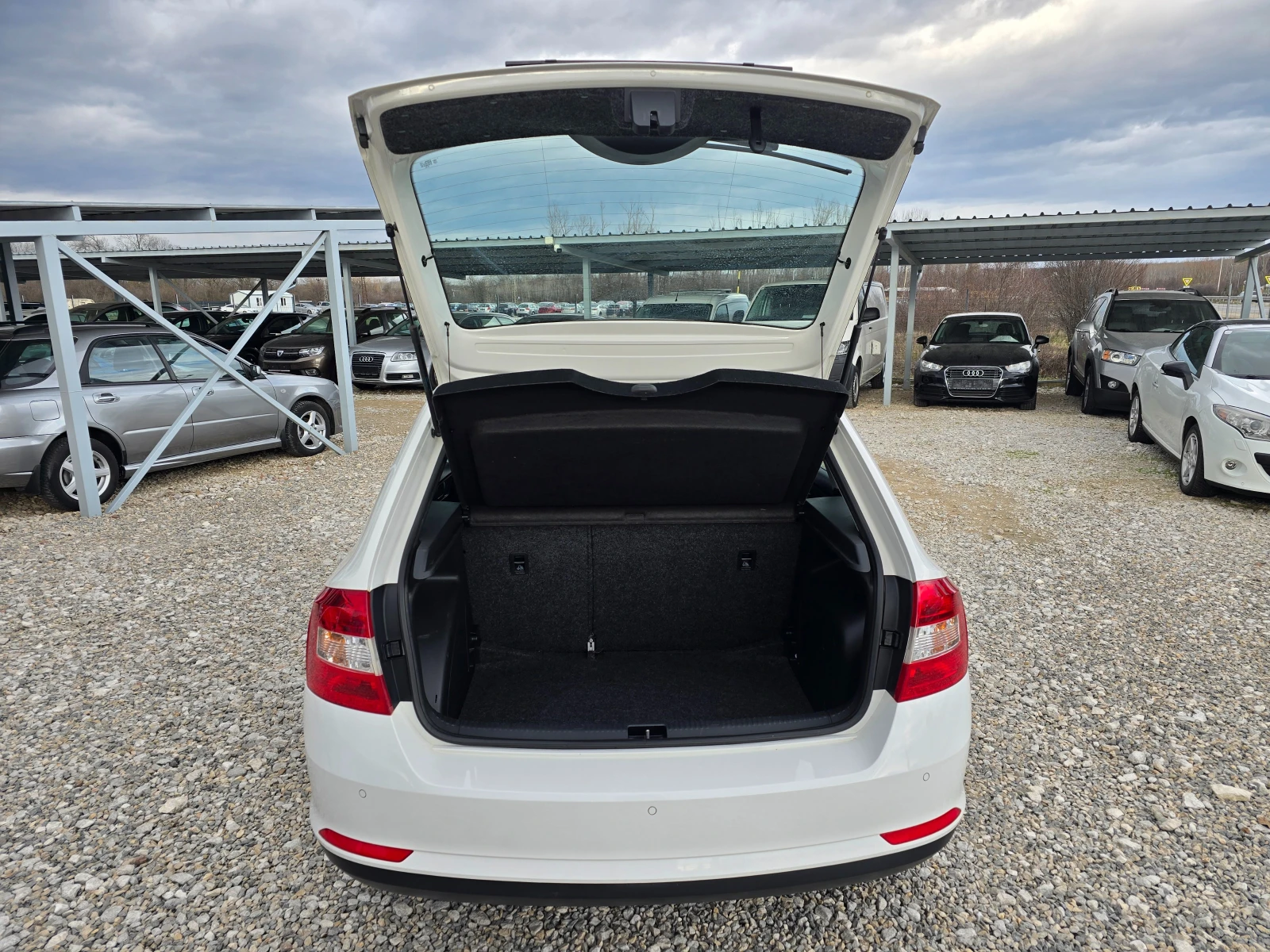 Skoda Rapid 1, 4TDI KLIMA | Mobile.bg � ����������� 15