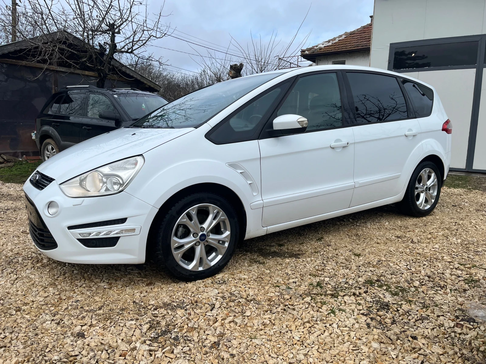 Ford S-Max  - изображение 2