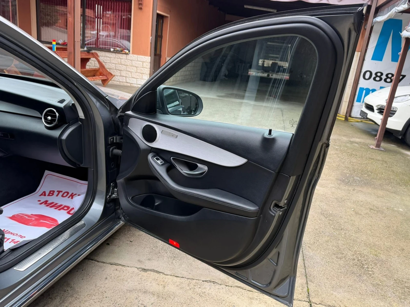 Mercedes-Benz C 220  - изображение 7