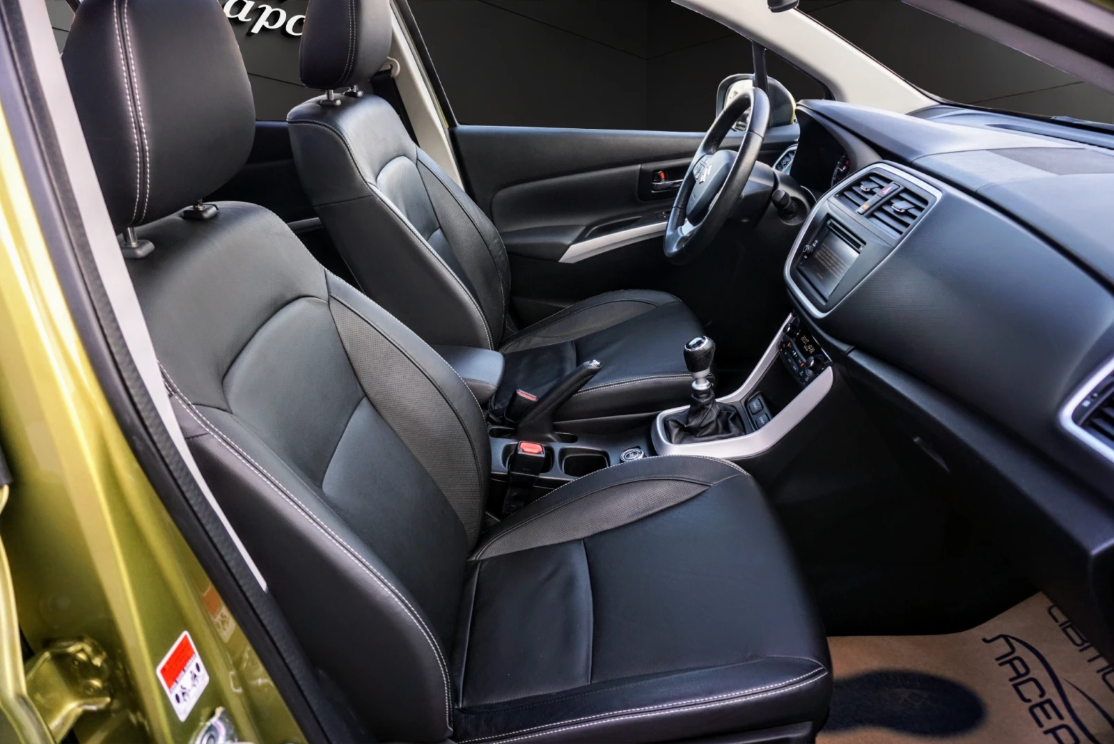 Suzuki SX4 S-Cross 1.6DDIS STAR VIEW 4WD , снимка 13 - Автомобили и джипове - 53874135