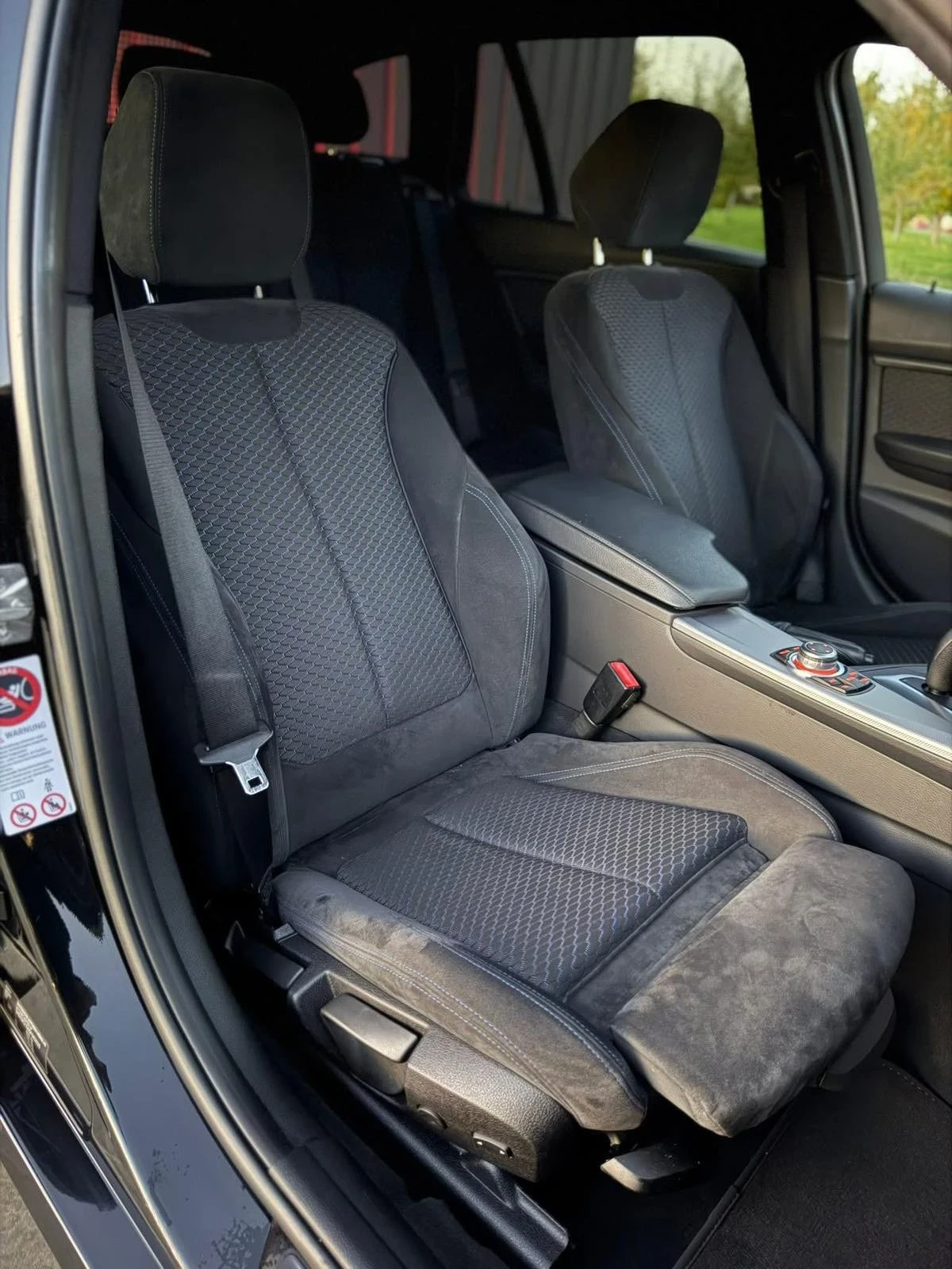 BMW 320 M PACK, снимка 11 - Автомобили и джипове - 53911979