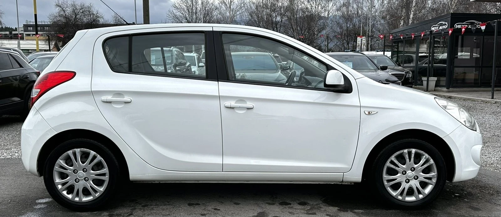 Hyundai I20 1.3i 78HP LPG 171 000KM, снимка 4 - Автомобили и джипове - 53952394