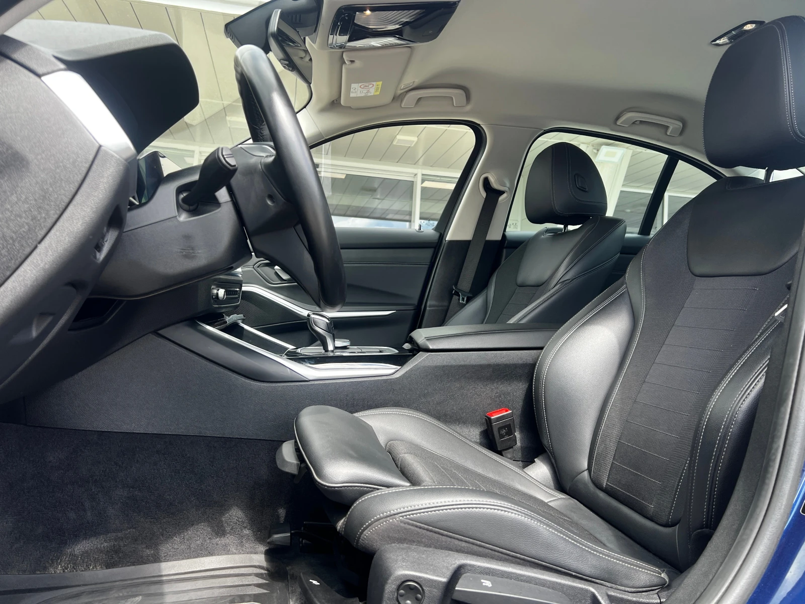 BMW 320 d xDrive, снимка 8 - Автомобили и джипове - 54205779