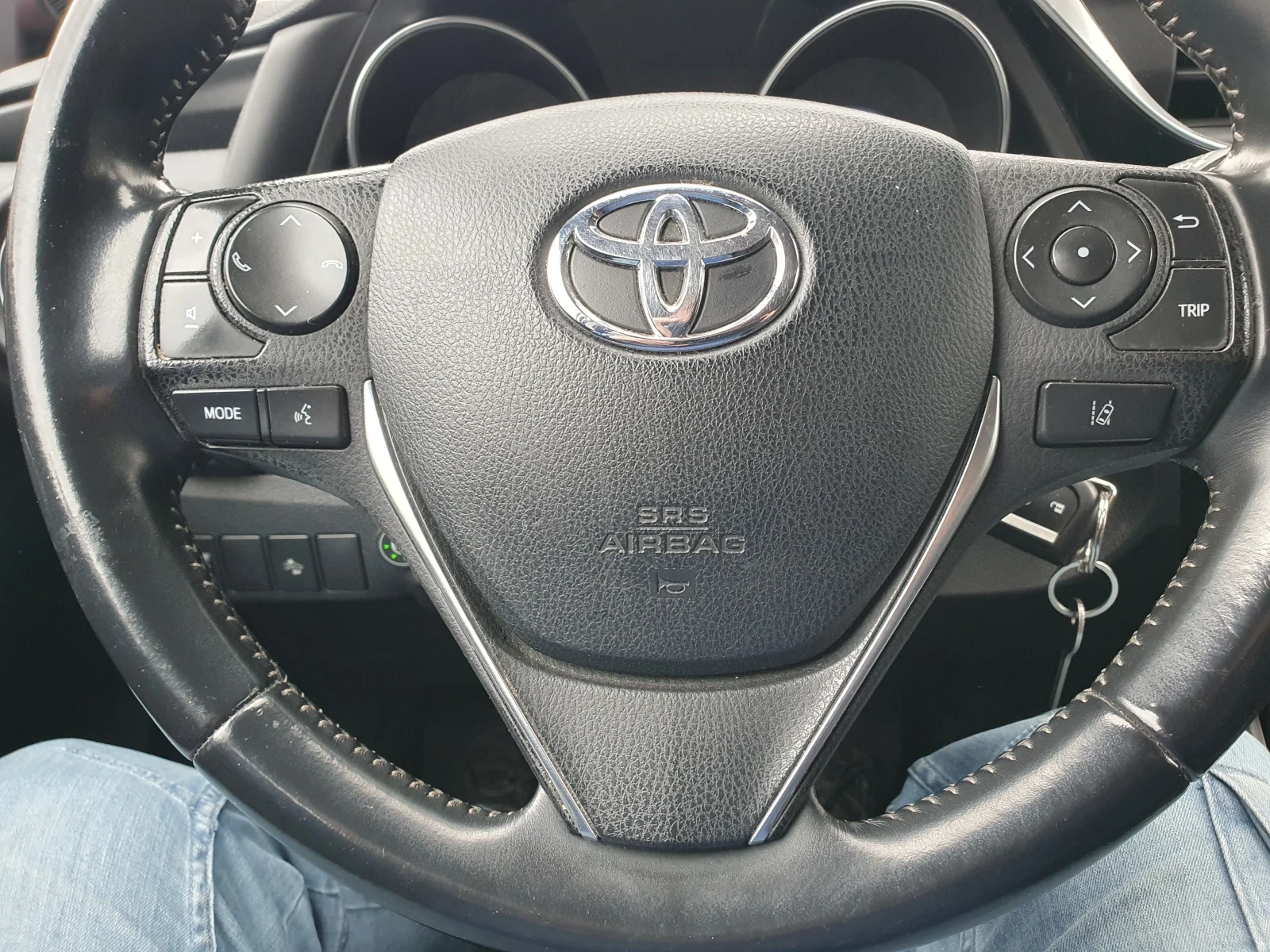 Toyota Auris -1.6 VVTI -навигация, газ.инж., снимка 5 - Автомобили и джипове - 54834901