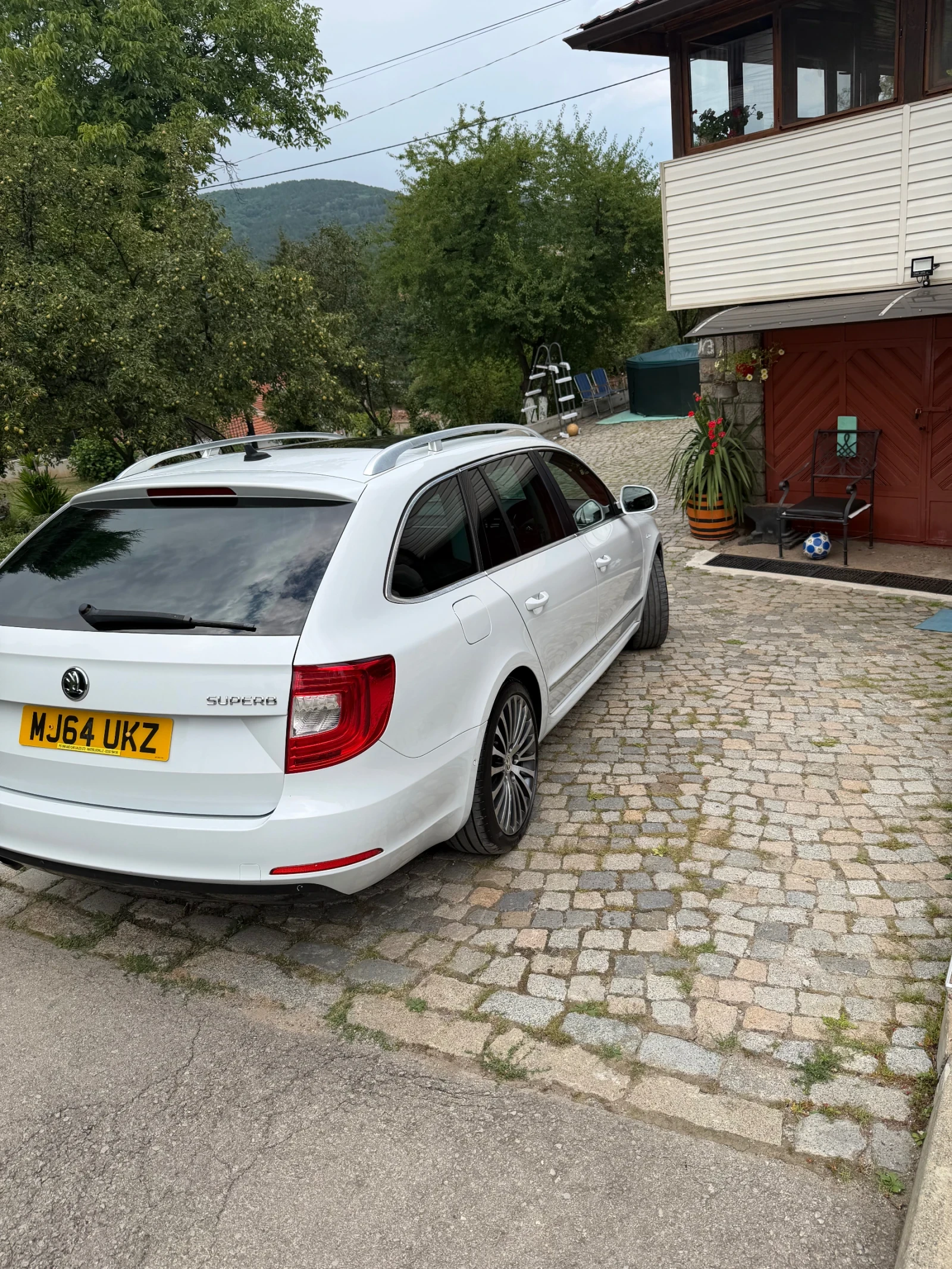 Skoda Superb Lauren&Kliment, снимка 4 - Автомобили и джипове - 55712171