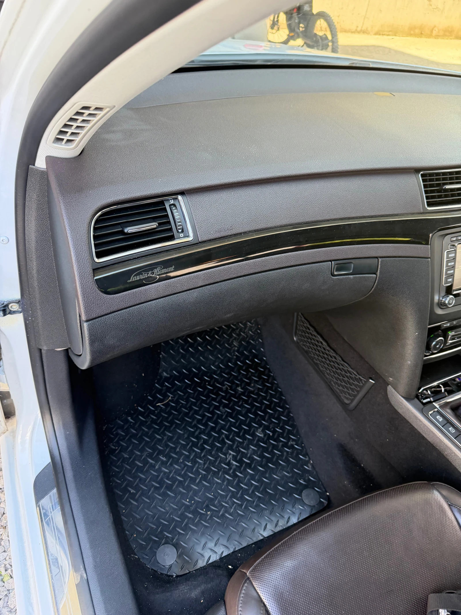 Skoda Superb Lauren&Kliment, снимка 14 - Автомобили и джипове - 55513193