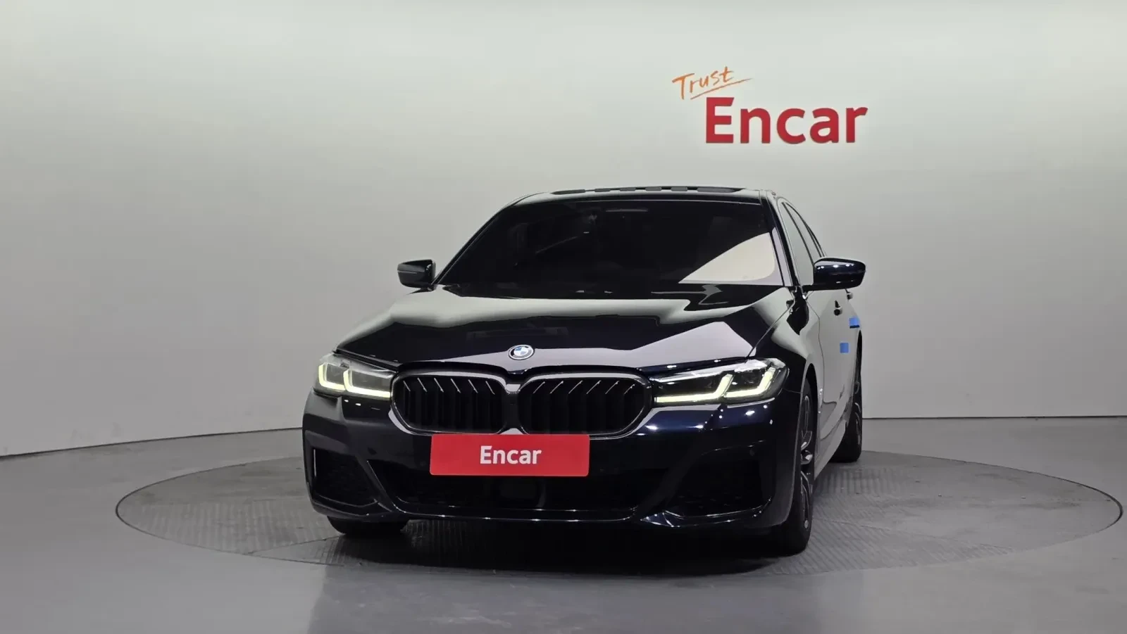 BMW 520, снимка 11 - Автомобили и джипове - 55121121