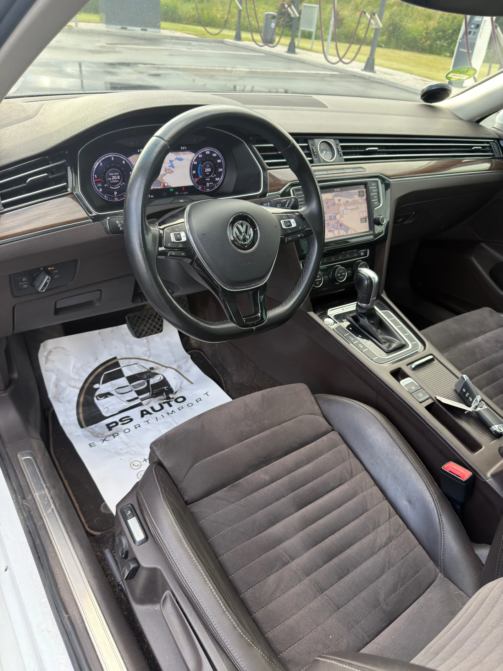 VW Passat 2.0tdi 190к.с 4motion, снимка 11 - Автомобили и джипове - 55290675