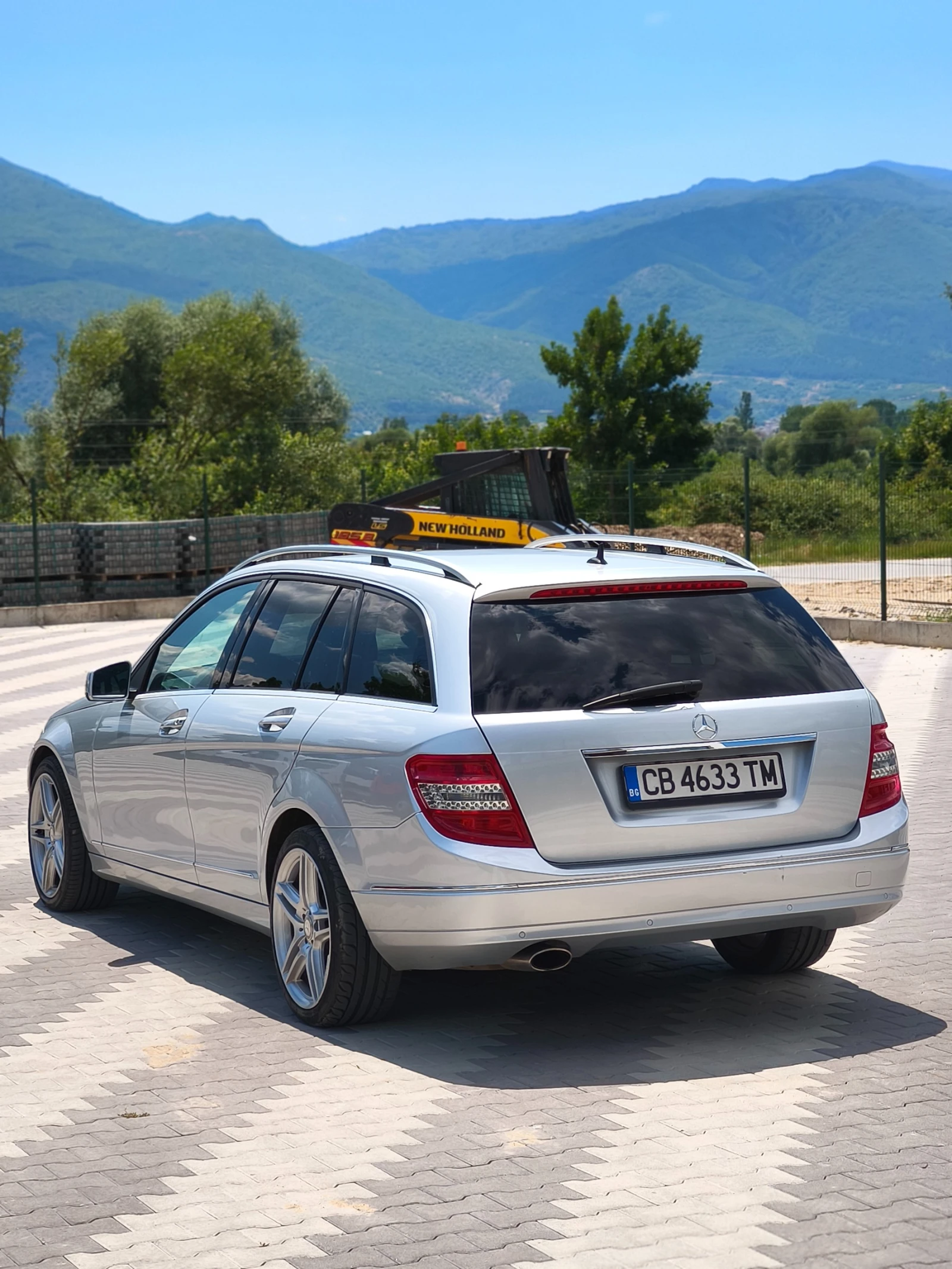 Mercedes-Benz C 220, снимка 6 - Автомобили и джипове - 55250526