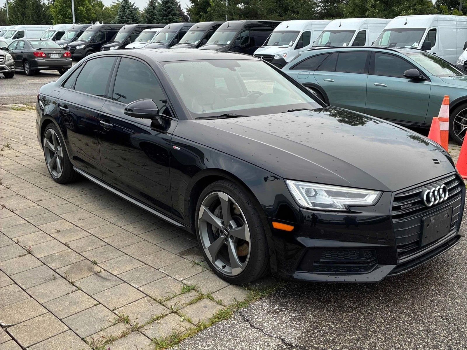 Audi A4 PROGRESSIV ЦЕНА ДО БЪЛГАРИЯ АВТОКРЕДИТ, снимка 4 - Автомобили и джипове - 55441910