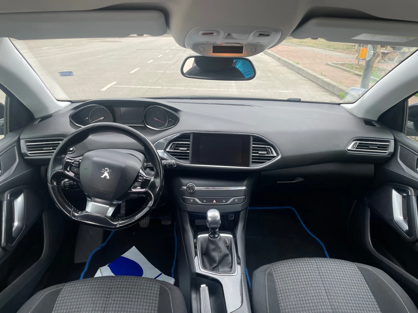 Peugeot 308 BLUE -HDI active business, снимка 11 - Автомобили и джипове - 55706611