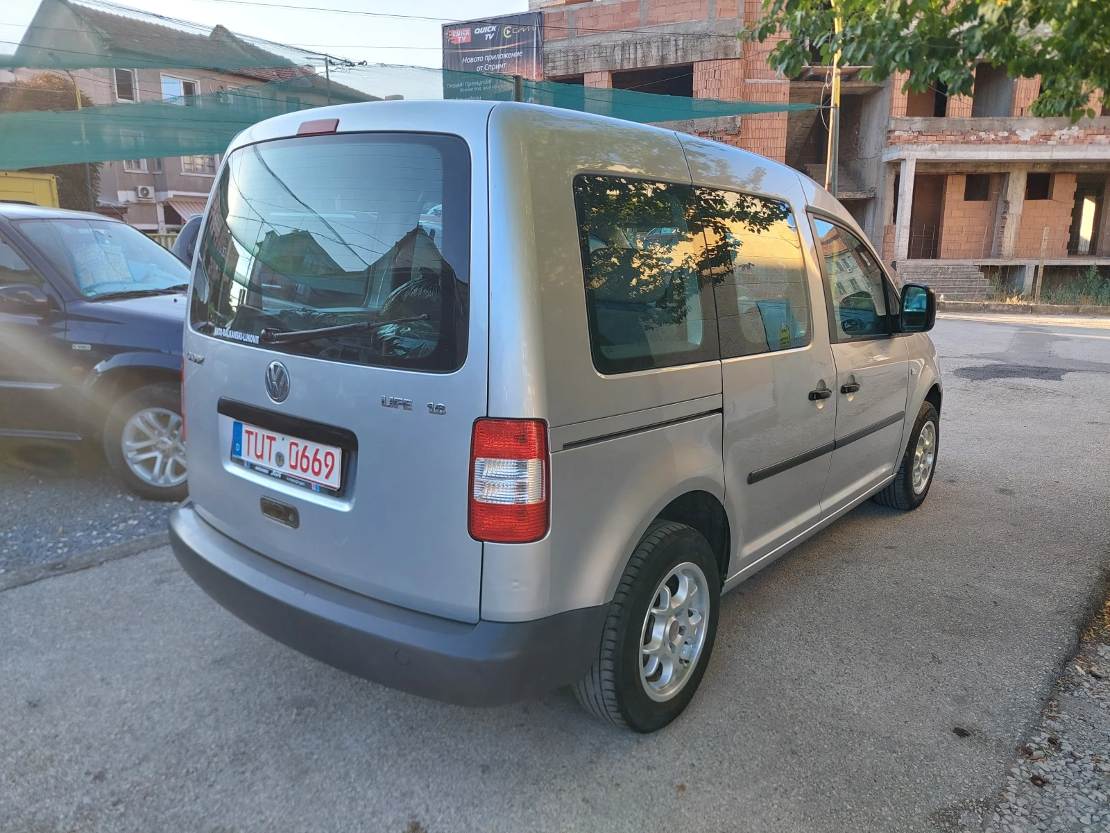 VW Caddy 7-Местен-Кади Лайф-1, 6i--ТОП СЪСТОЯНИЕ, снимка 6 - Автомобили и джипове - 55728915