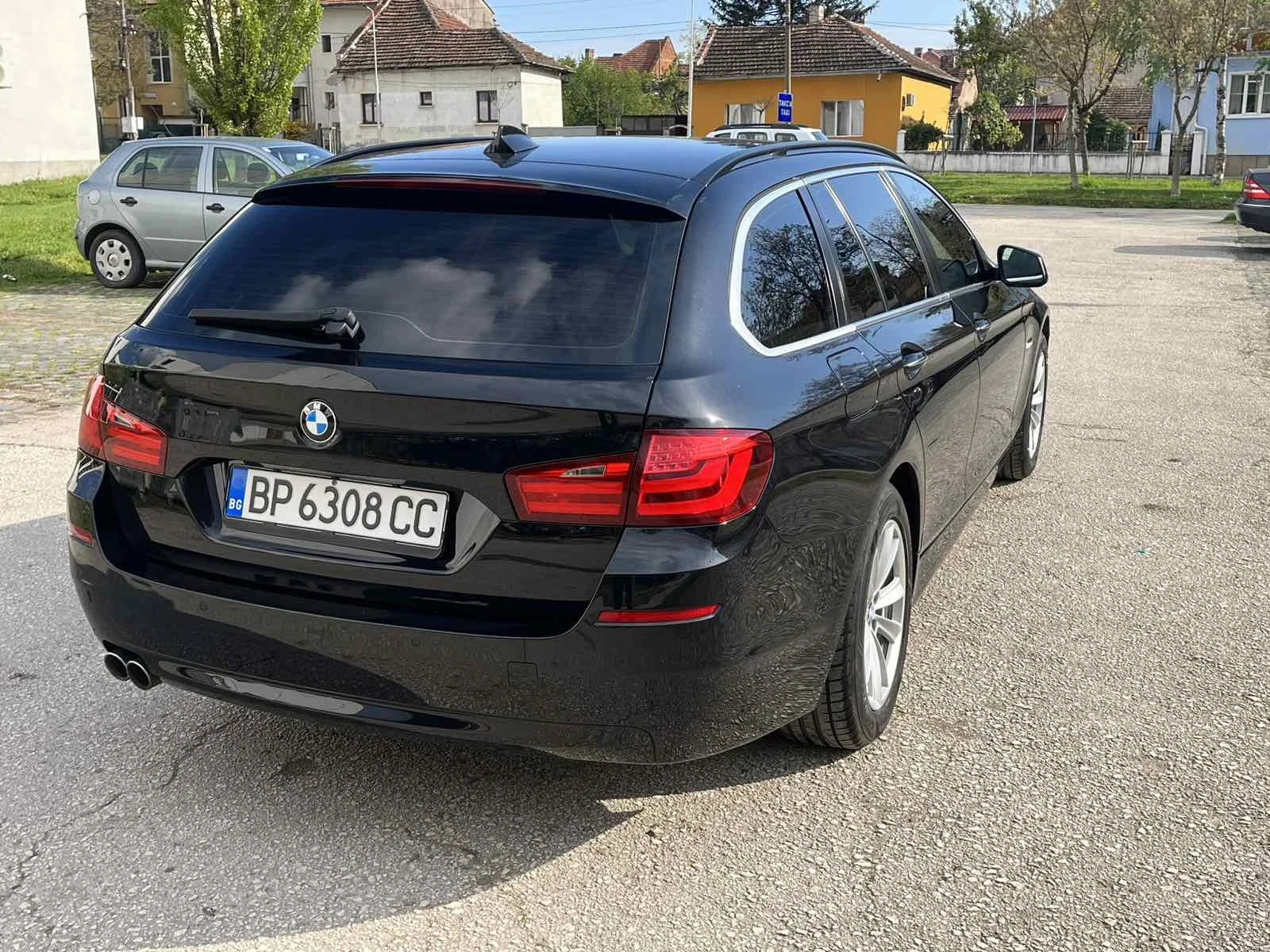 BMW 530 530 XD 258hp, снимка 13 - Автомобили и джипове - 56216077