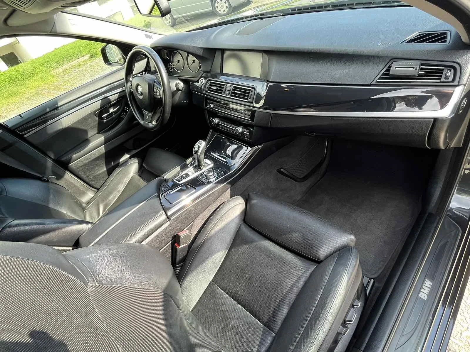 BMW 530 530 XD 258hp, снимка 7 - Автомобили и джипове - 56216077