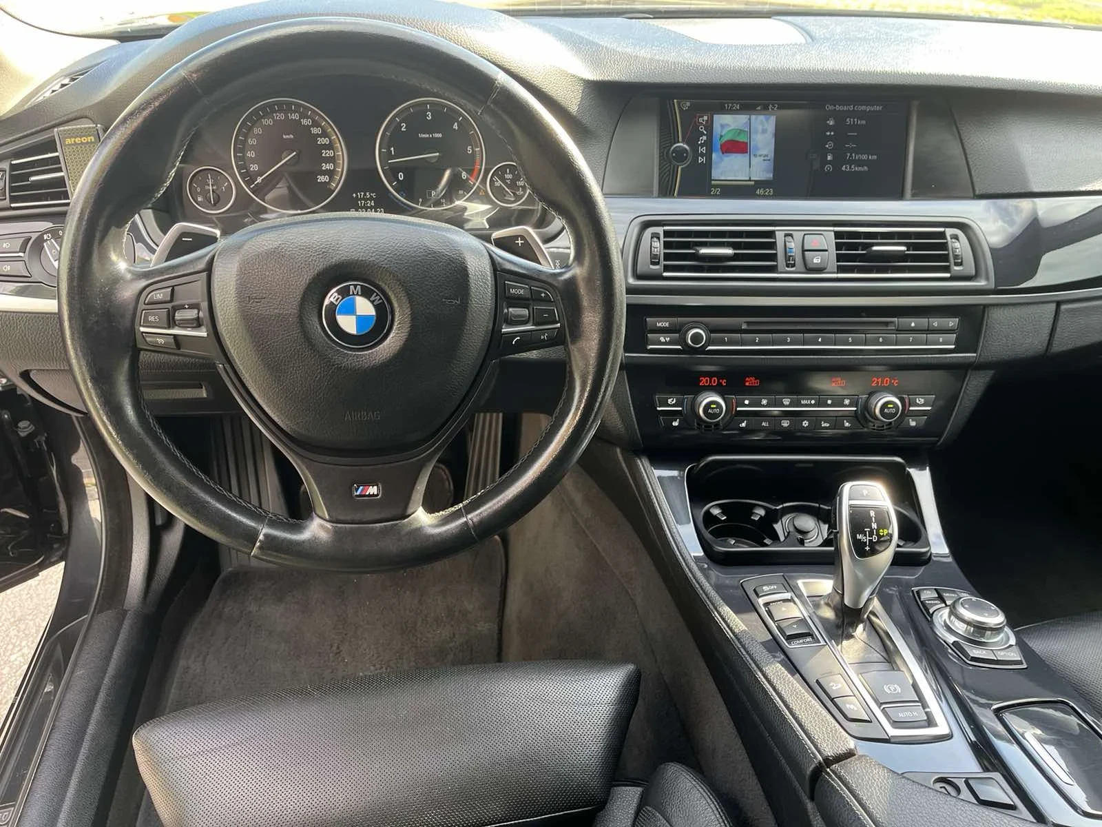 BMW 530 530 XD 258hp, снимка 15 - Автомобили и джипове - 56216077