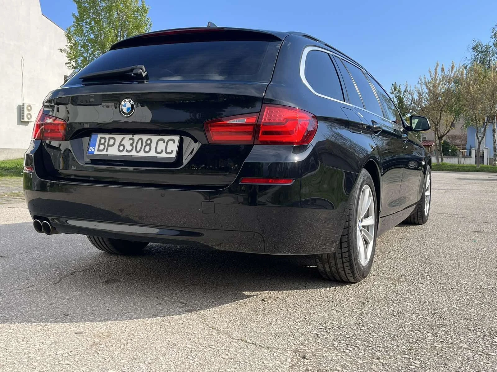BMW 530 530 XD 258hp, снимка 14 - Автомобили и джипове - 56216077