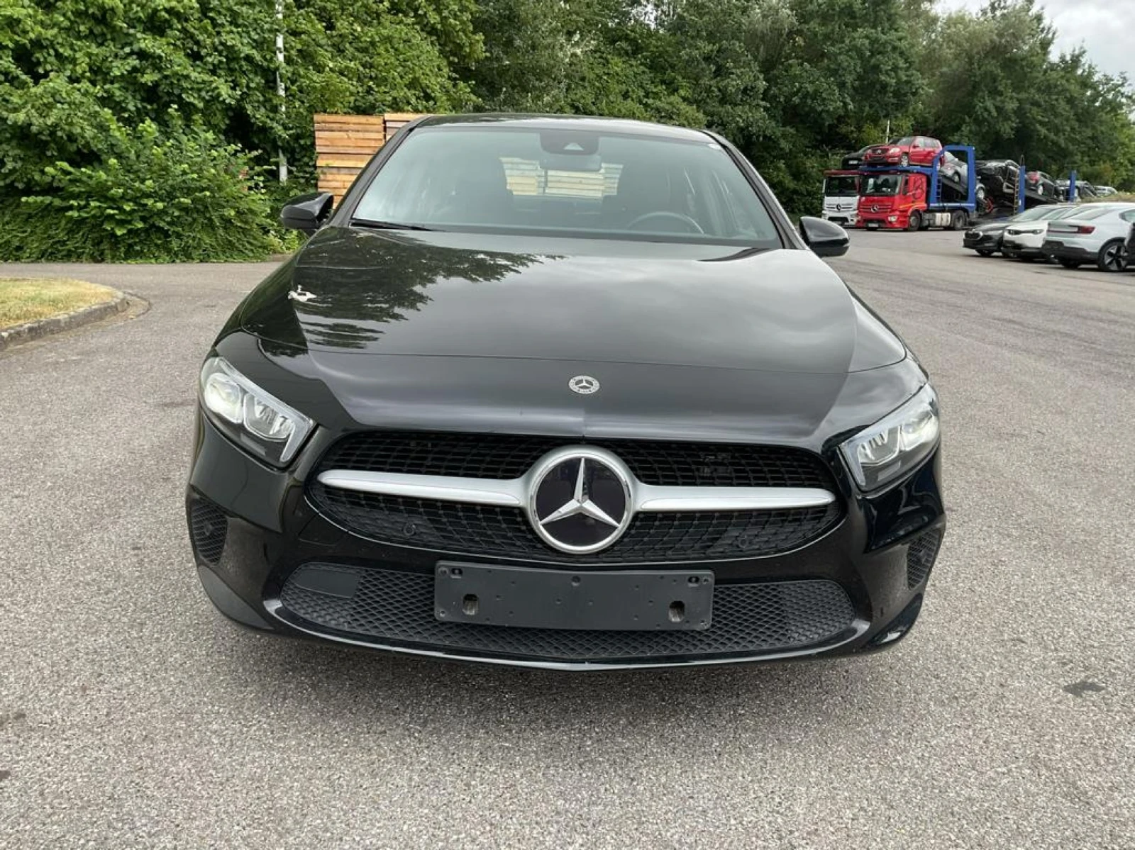 Mercedes-Benz A 250 Style LED Leather Navi, снимка 2 - Автомобили и джипове - 56270538