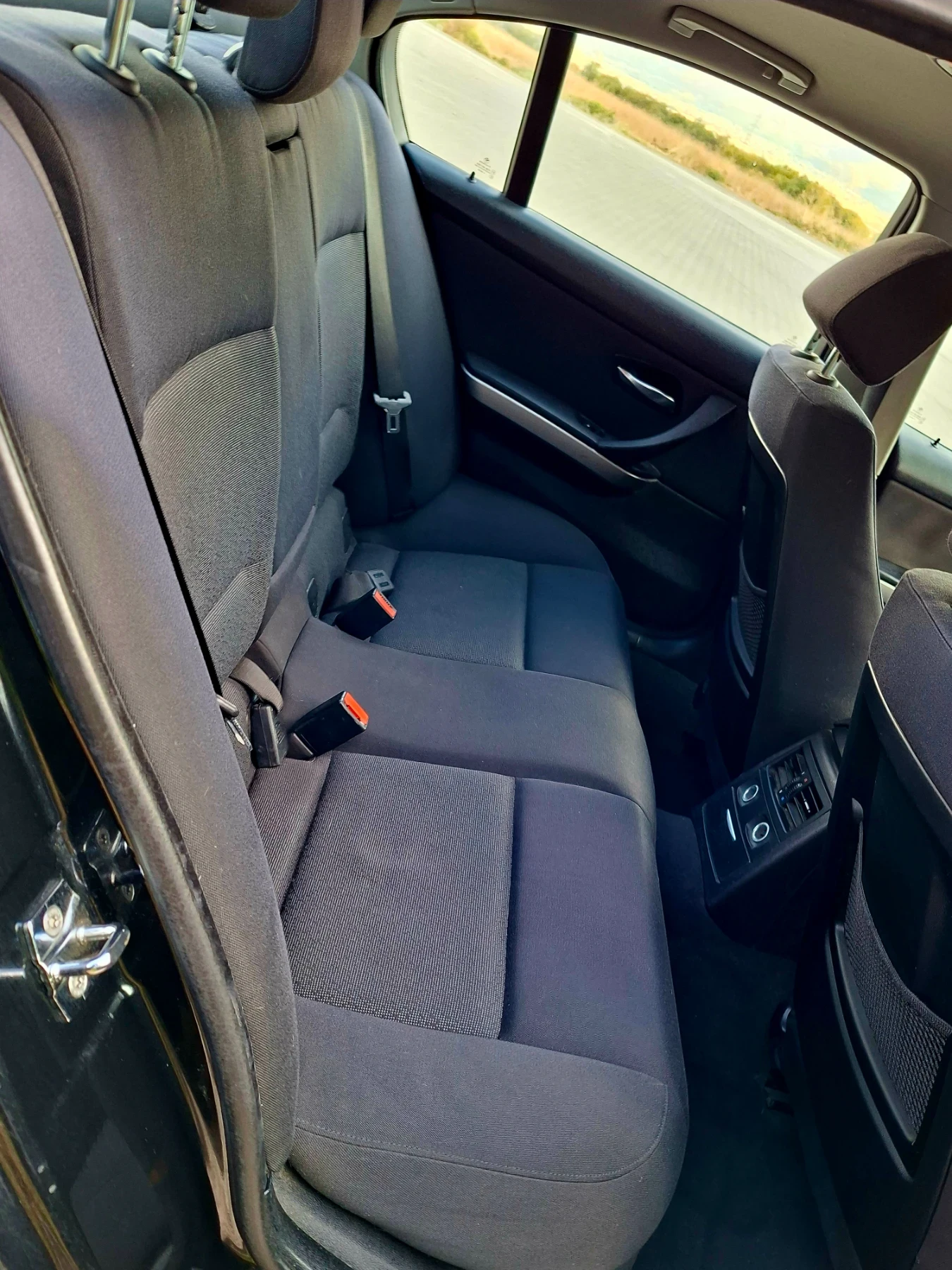 BMW 320 2.0D* (163��)* XENON* NAVI* HOB BHOC*  | Mobile.bg � ����������� 17