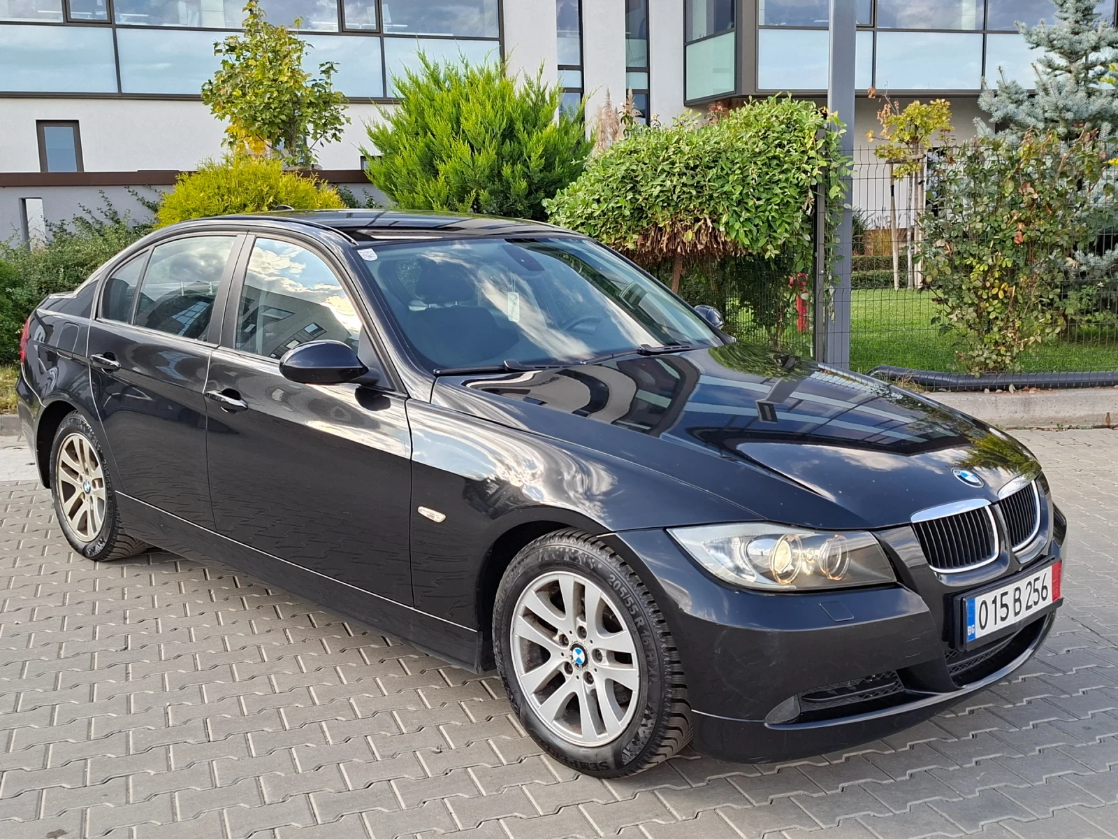 BMW 320 2.0D* (163��)* XENON* NAVI* HOB BHOC*  | Mobile.bg � ����������� 12