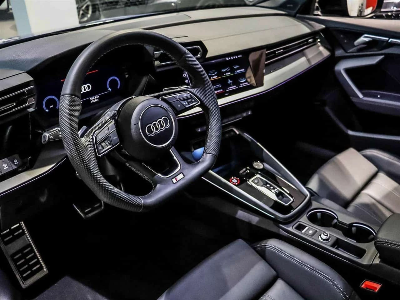 Audi S3 * 2.0 TFSI Progressiv 2.0 TFSI quattro * CARFAX *  | Mobile.bg � ����������� 6