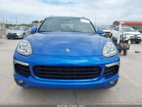     Porsche Cayenne E-HYBRID S    BOSE