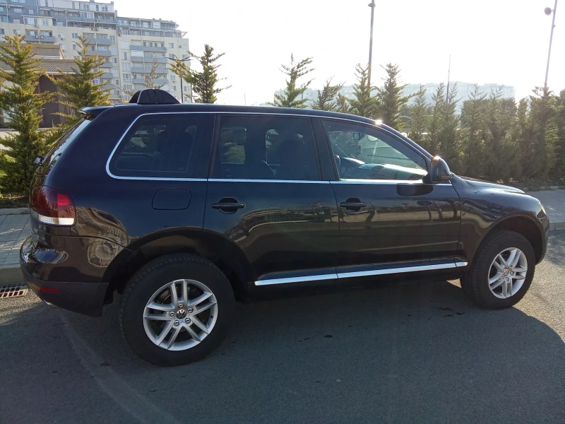 VW Touareg 2.5TDI, снимка 3 - Автомобили и джипове - 48072919