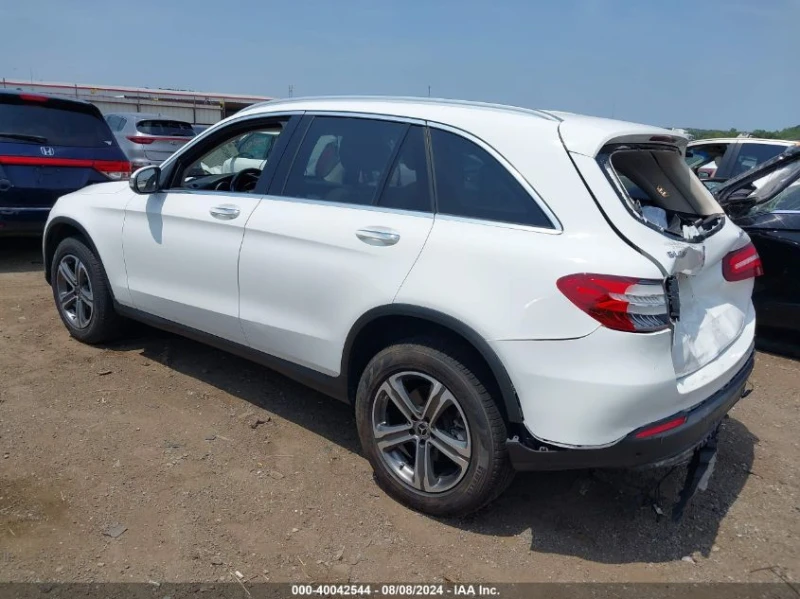 Mercedes-Benz GLC 300 2017 MERCEDES-BENZ GLC 300 4MATIC, снимка 4 - Автомобили и джипове - 48448696