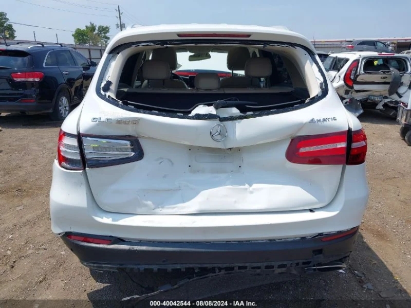 Mercedes-Benz GLC 300 2017 MERCEDES-BENZ GLC 300 4MATIC, снимка 6 - Автомобили и джипове - 48448696