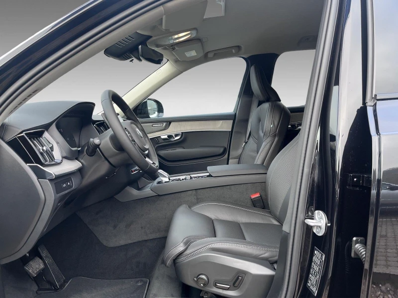Volvo Xc90 T8 AWD DARK PLUG-IN HYBRID MATRIX H/K 360 7МЕСТЕН, снимка 6 - Автомобили и джипове - 51884611