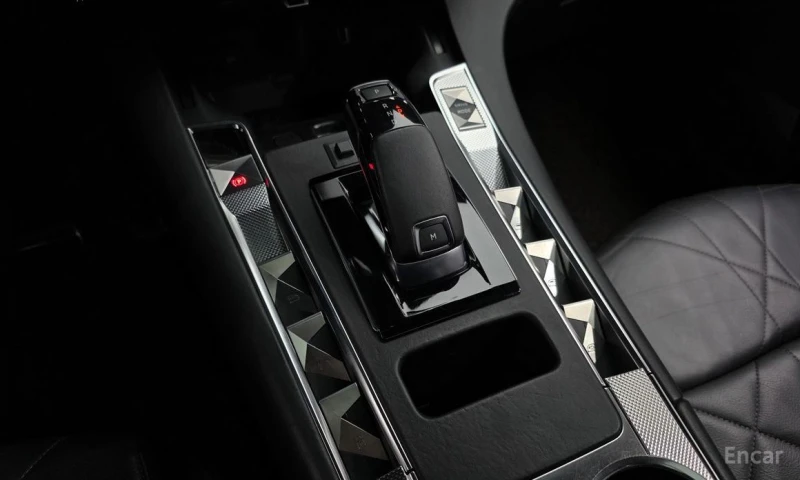 DS DS 7 Crossback, снимка 9 - Автомобили и джипове - 53323333