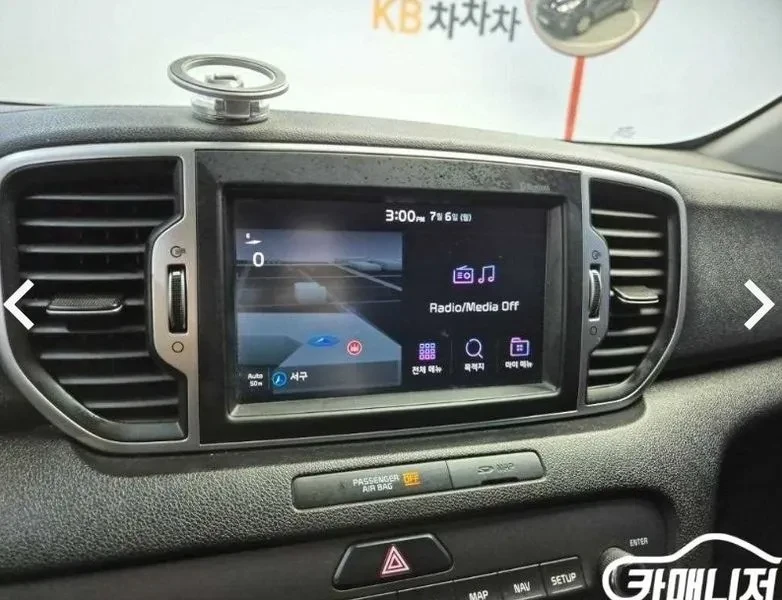 Kia Sportage 1.7 2Wd Noblesse, снимка 13 - Автомобили и джипове - 55717786