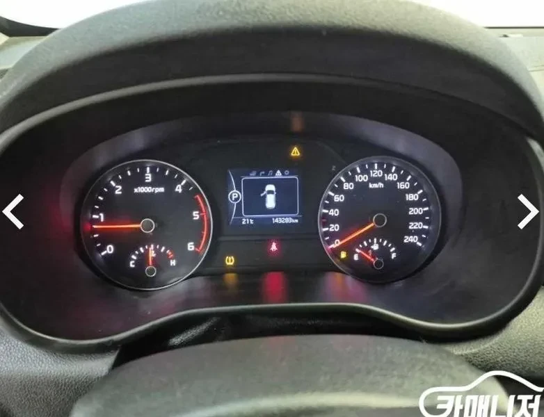 Kia Sportage 1.7 2Wd Noblesse, снимка 6 - Автомобили и джипове - 55717786