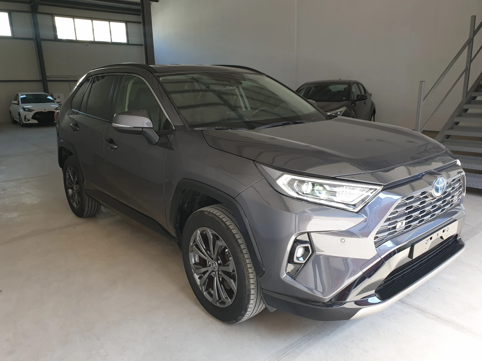 Toyota Rav4 2022/43747 км - изображение 2