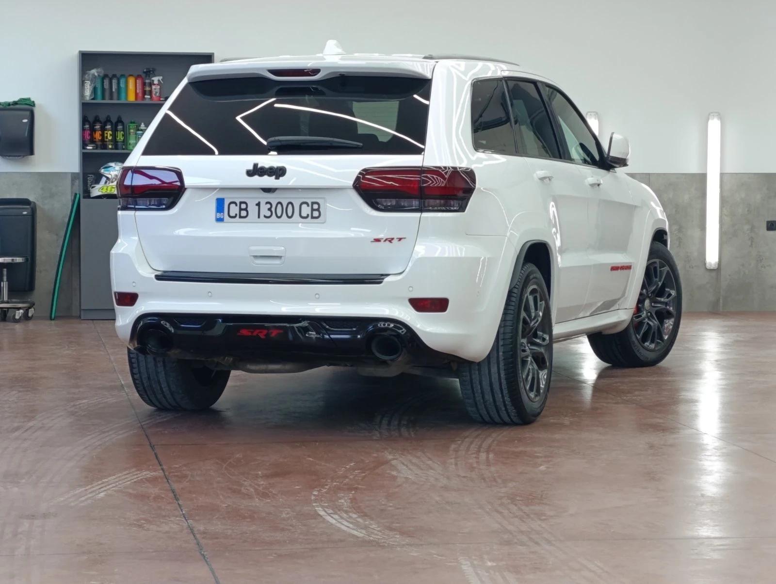 Jeep Grand cherokee SRT - изображение 4