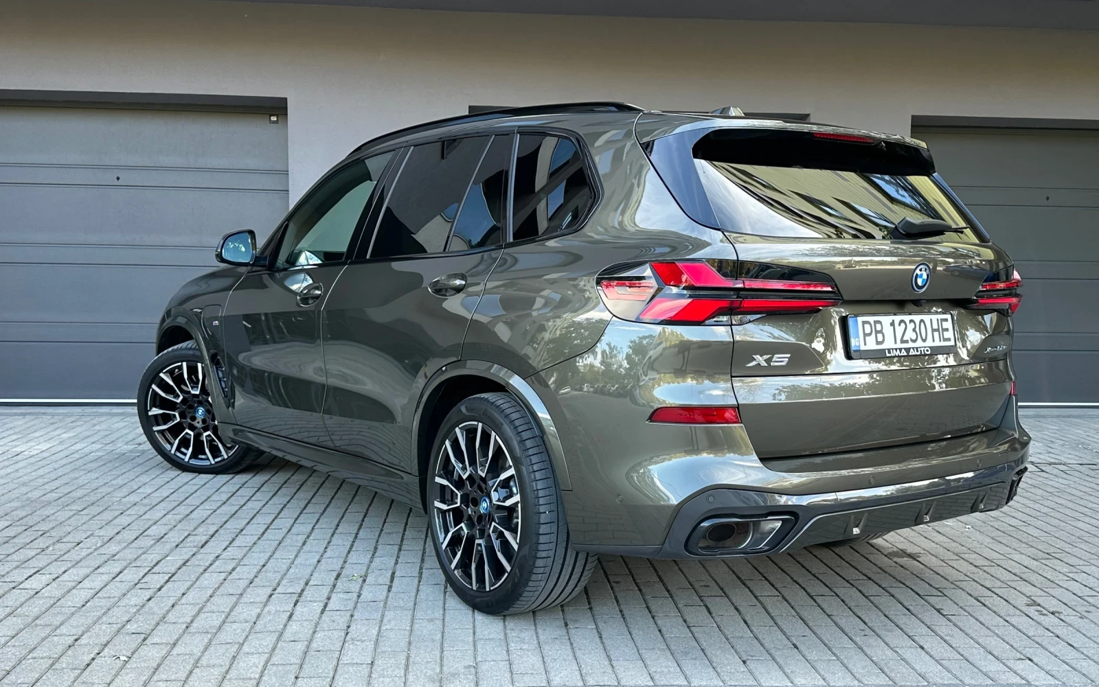 BMW X5 50e Plug-in Hybrid / M Pack / Гаранция!! - изображение 6