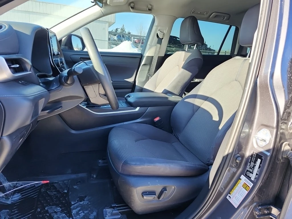 Toyota Highlander * LE * CARFAX * ФИНАНСИРАНЕ  - изображение 5