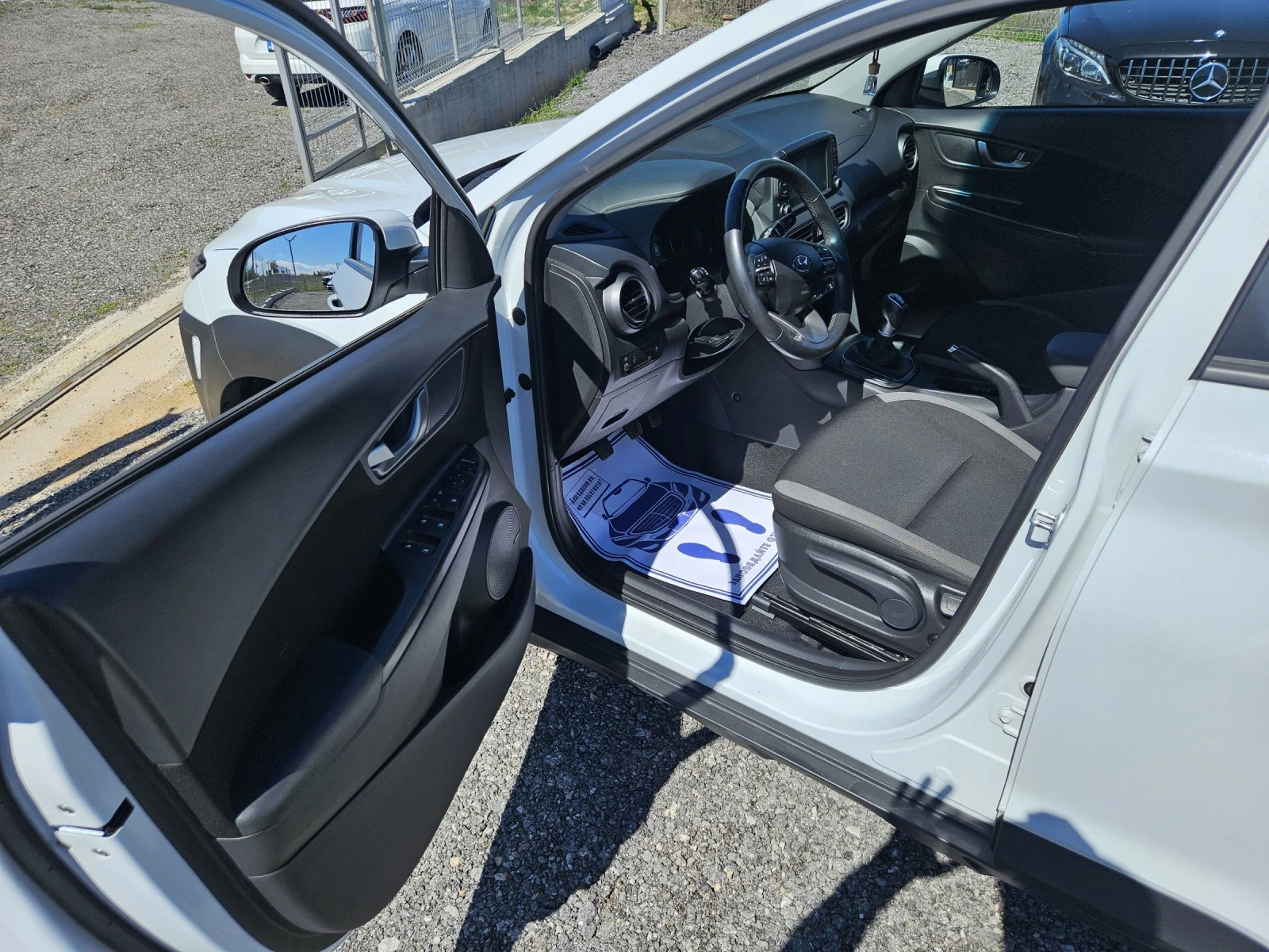 Hyundai Kona 1.6crdi Navi euro6, снимка 9 - Автомобили и джипове - 54148474