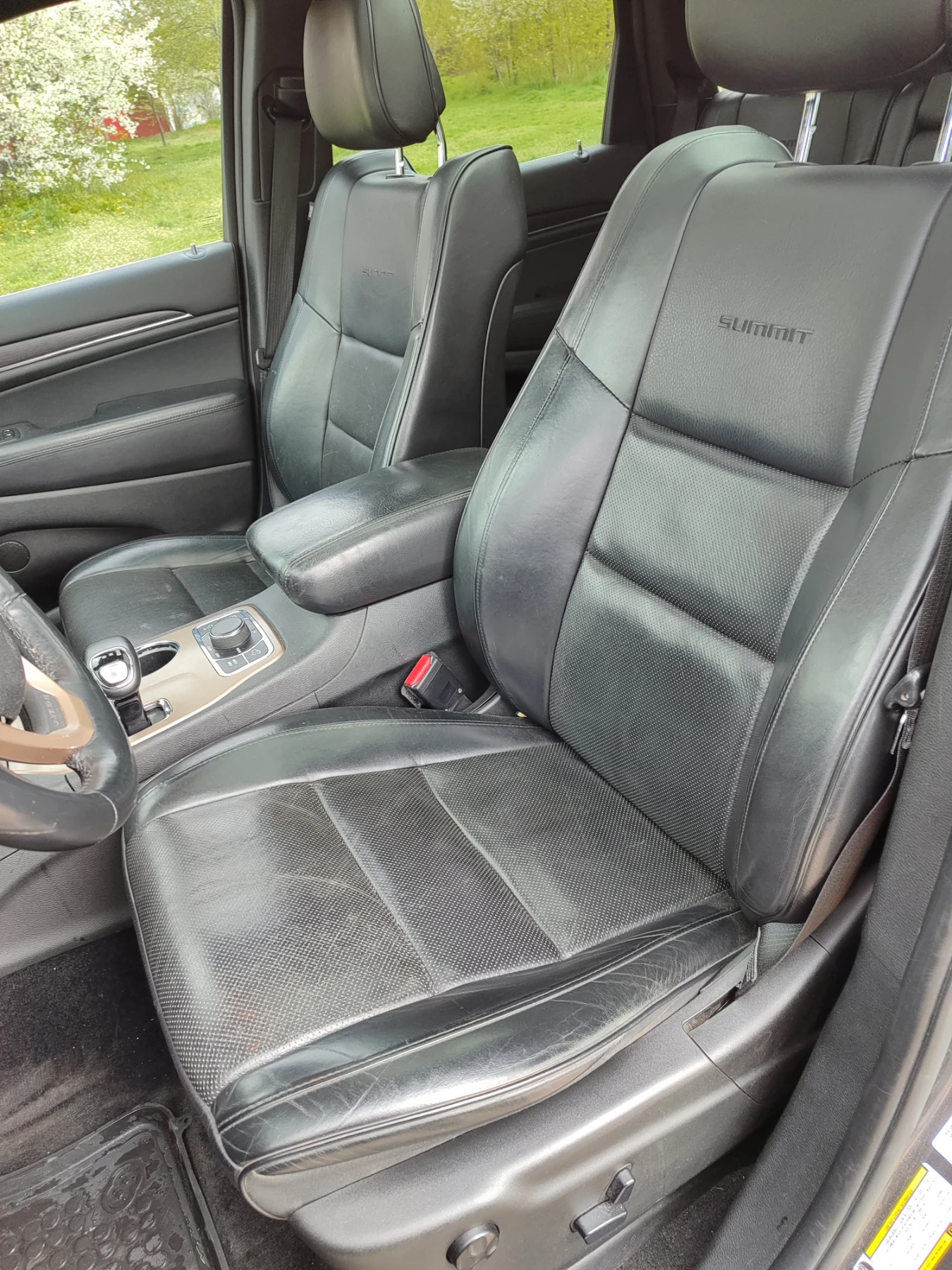 Jeep Grand cherokee 3.6 SUMMIT, снимка 8 - Автомобили и джипове - 54207276