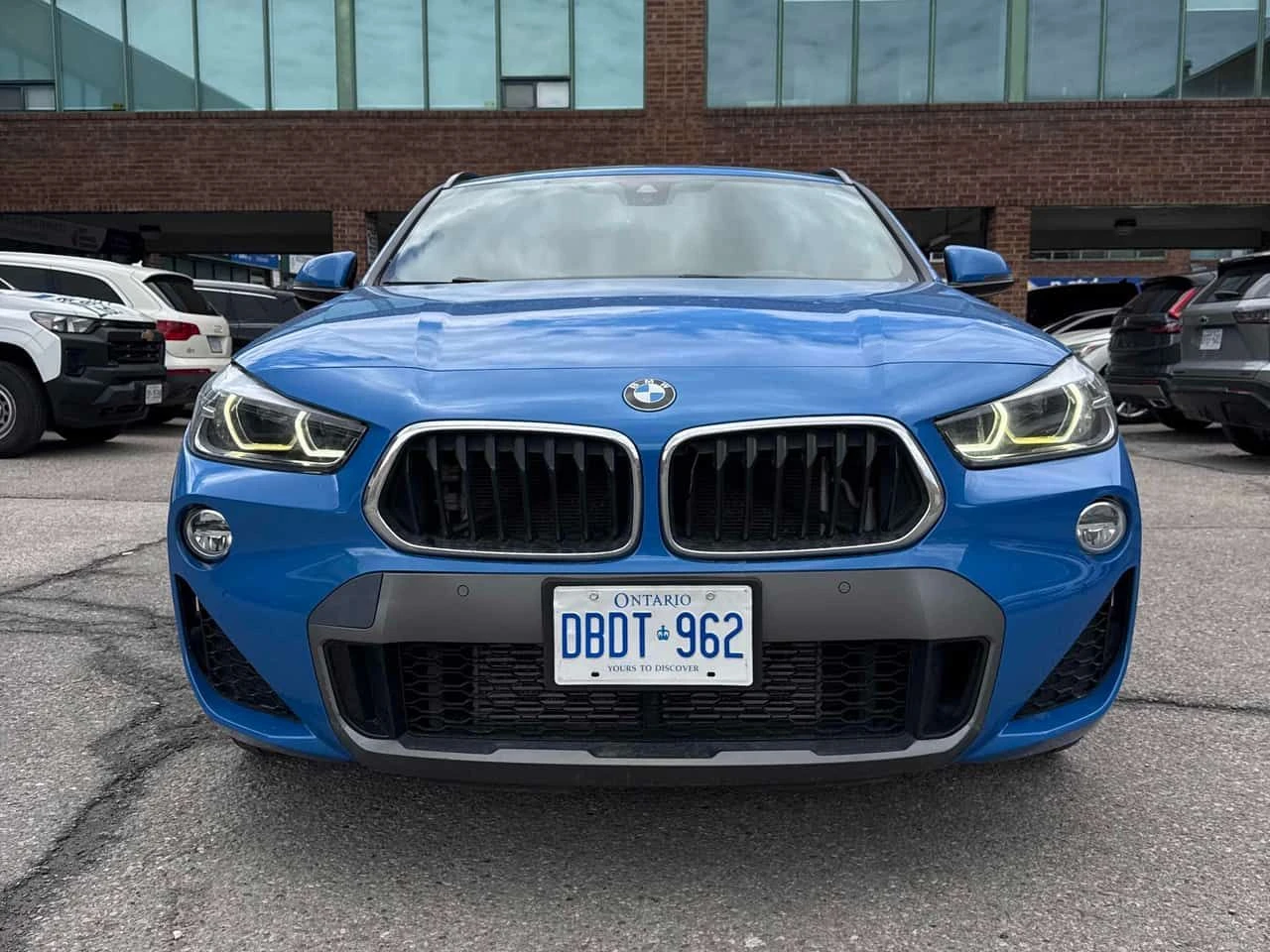 BMW X2 XDRIVE28I * FULL M PACK* HEAD UP* ПОДГРЕВИ* КАМЕРА, снимка 2 - Автомобили и джипове - 54399286