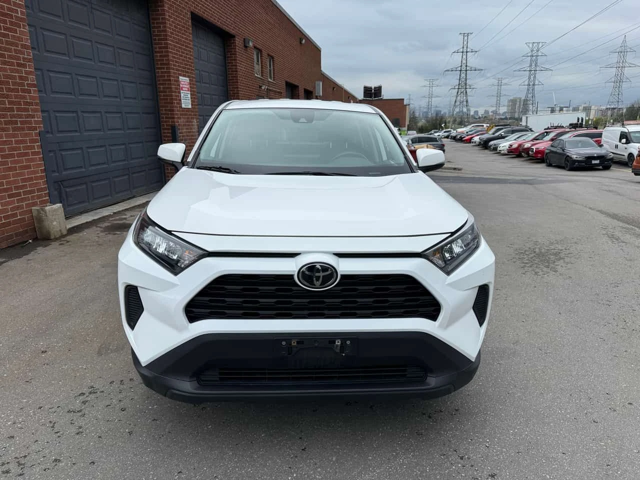 Toyota Rav4 * LE * CARFAX * АВТОКРЕДИТ БЕЗ ПЪРВОНАЧАЛНА ВНОСКА, снимка 6 - Автомобили и джипове - 54632846