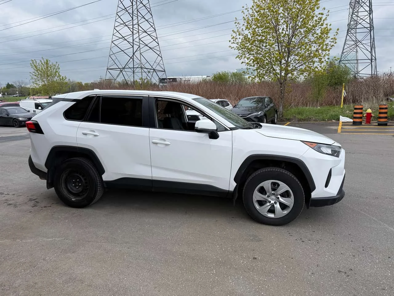 Toyota Rav4 * LE * CARFAX * АВТОКРЕДИТ БЕЗ ПЪРВОНАЧАЛНА ВНОСКА, снимка 10 - Автомобили и джипове - 54632846