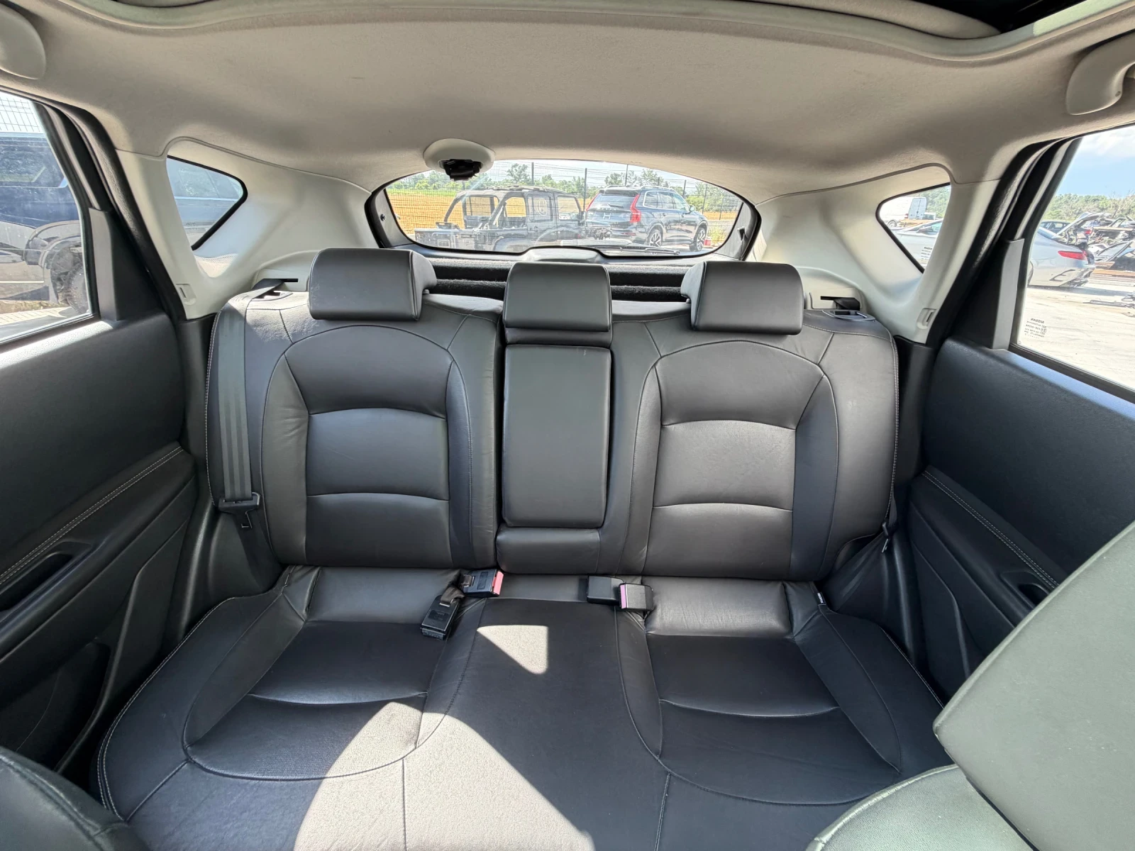 Nissan Qashqai 1.5* 4X4* Кожа* Подгрев* Панорама* , снимка 12 - Автомобили и джипове - 54823169